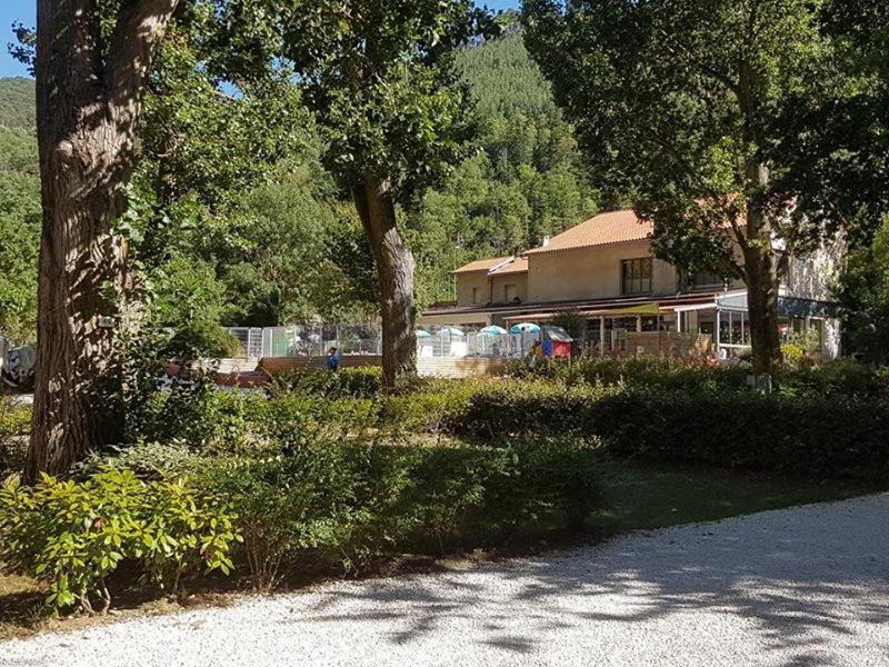 Le Moulin Du Pont D'Alies Hotel Axat Exterior photo